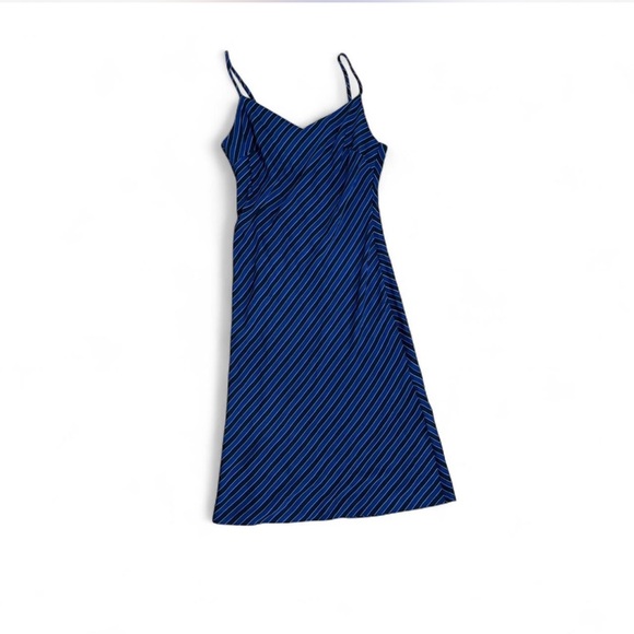 Banana Republic maxi dress, size 6P - Picture 3 of 11